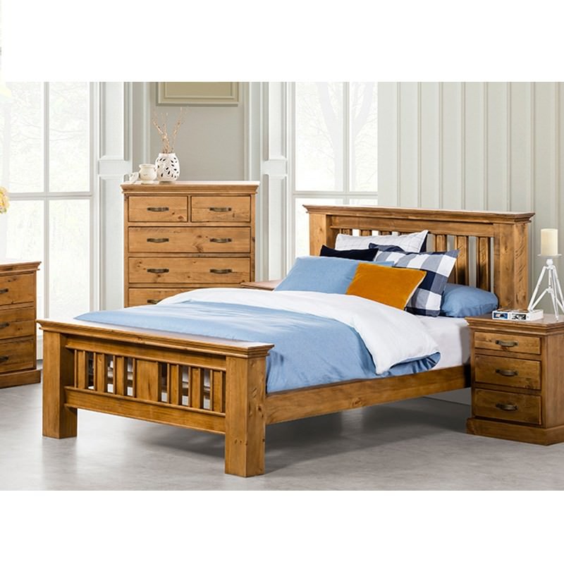 Kipling Solid Pine Timber King Bed Light Oak Finish